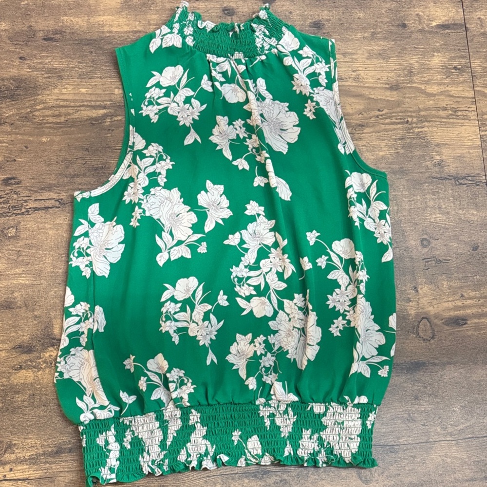 NWOT Floral Green Sleeveless Top